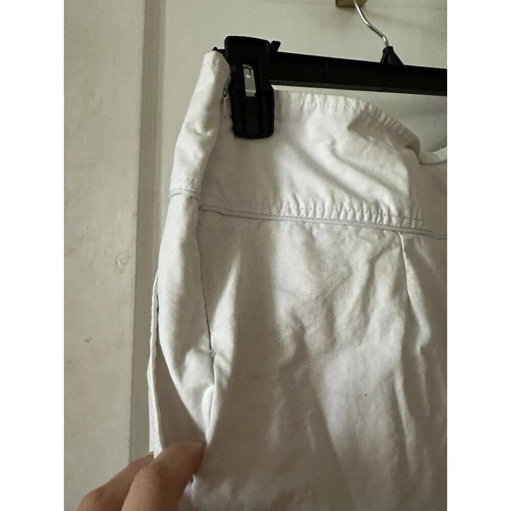 Susan Bristol Women’s size 4 white skirt